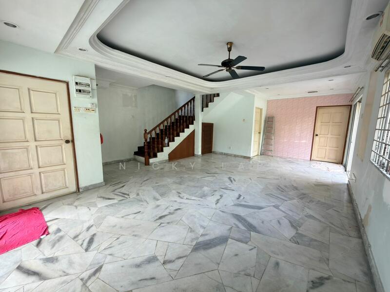 For Sale - [ Corner ] Desa 12 , Bandar Country Homes