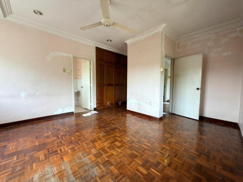 For Sale - [ Corner ] Desa 12 , Bandar Country Homes