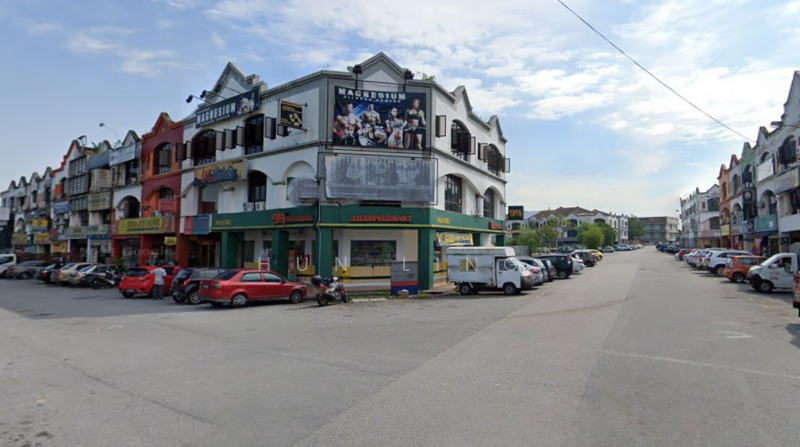 For Sale - Pusat perdagangan Subang Permai