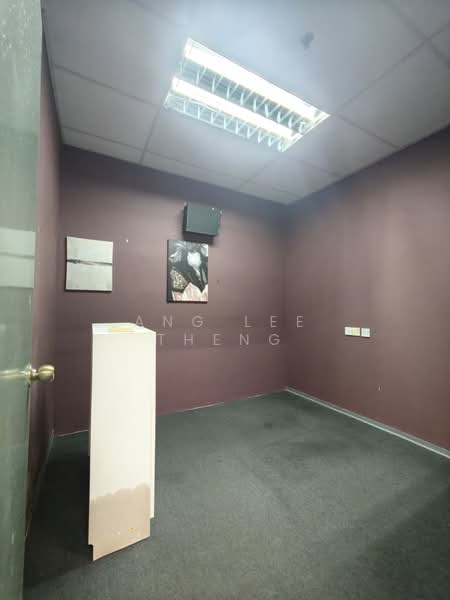 Shop / Office for Rent in Bukit Combe (Jelutong) - Ang Lee Theng - PropertyGuru.com.my