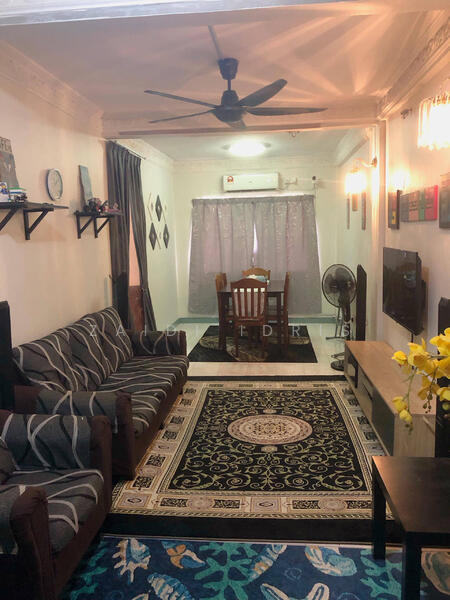 Untuk Dijual - Flat PKNS Section 7