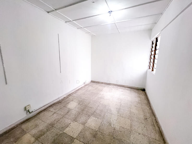 Untuk Dijual - Desa Petaling Flat