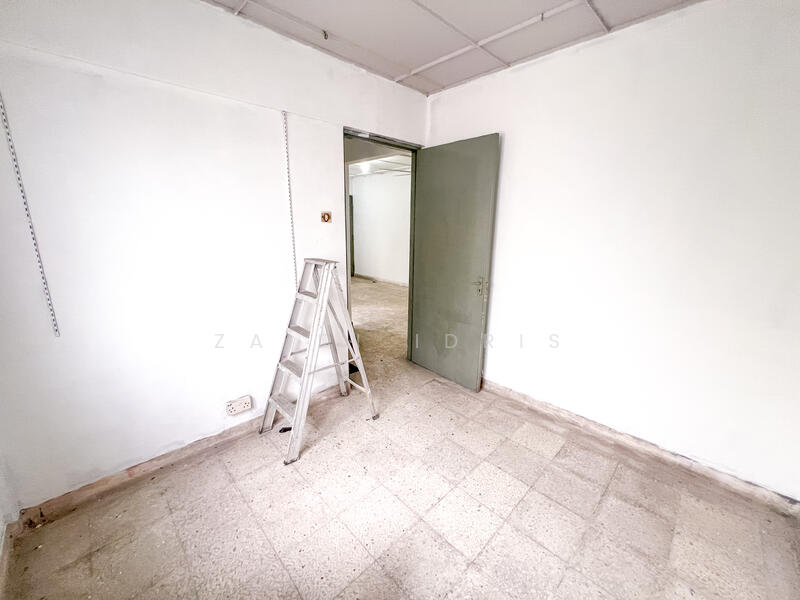 Untuk Dijual - Desa Petaling Flat