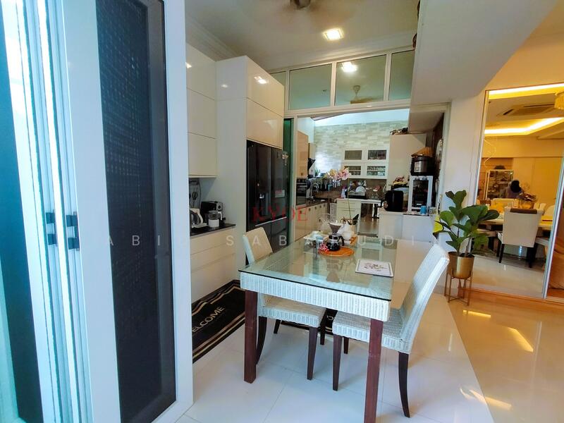 For Sale - Renovated 2.5 Corner Lot Semi-D @ Ampang Saujana, Ampang