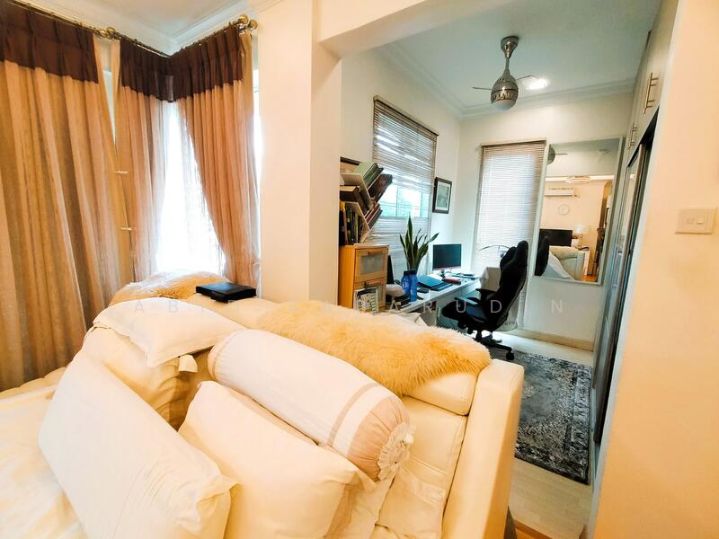 For Sale - Renovated 2.5 Corner Lot Semi-D @ Ampang Saujana, Ampang