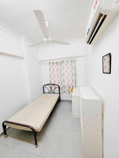 For Rent - Vista Komanwel C