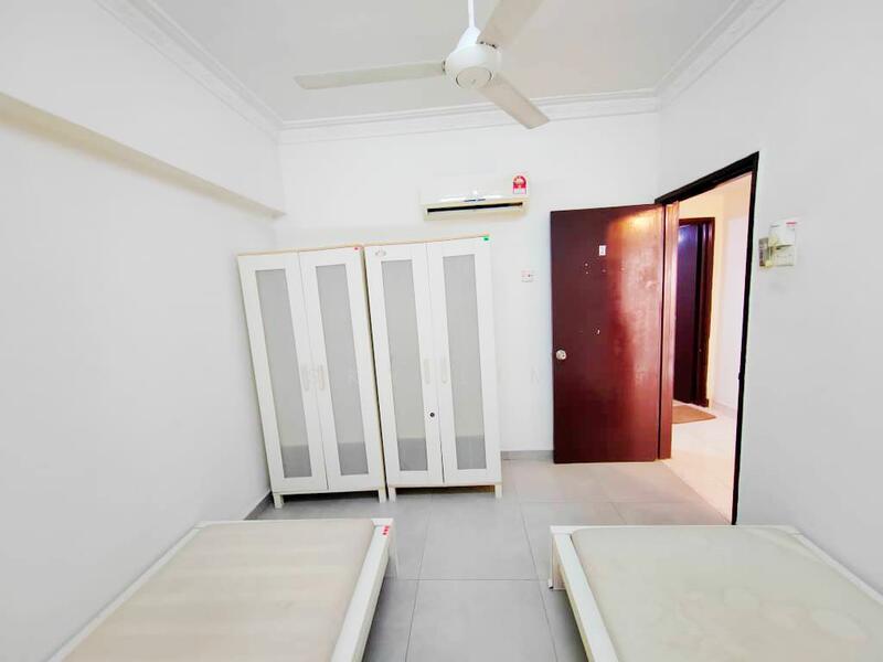 For Rent - Vista Komanwel C