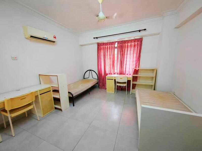 For Rent - Vista Komanwel C