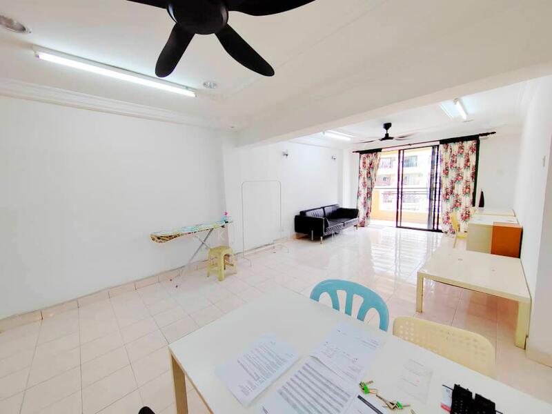 For Rent - Vista Komanwel C