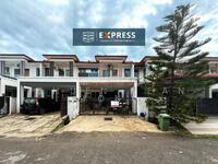 For Rent - Terraced House at Senadin