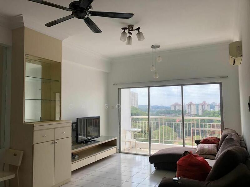 For Rent - Plaza Menjalara