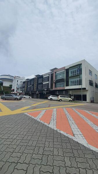 For Sale - Taman Mount Austin