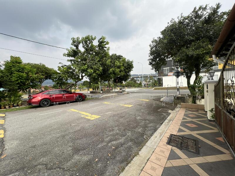 For Sale - Taman Tasik Tambahan