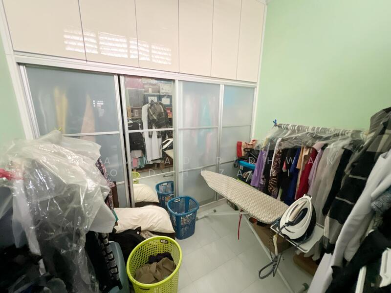 For Sale - Taman Tasik Tambahan