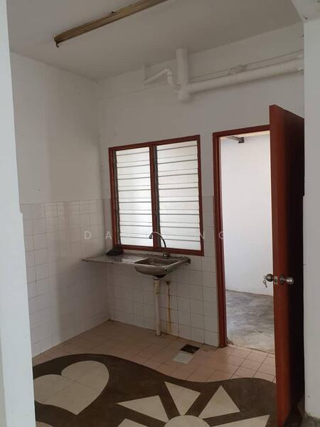 For Sale - Puchong Utama Court 1