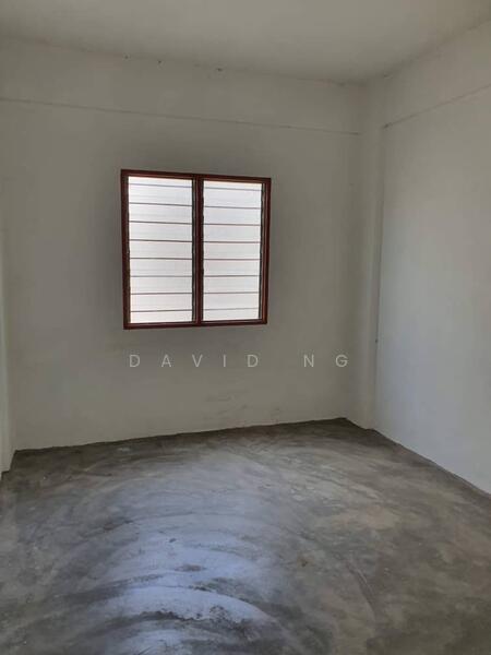 For Sale - Puchong Utama Court 1