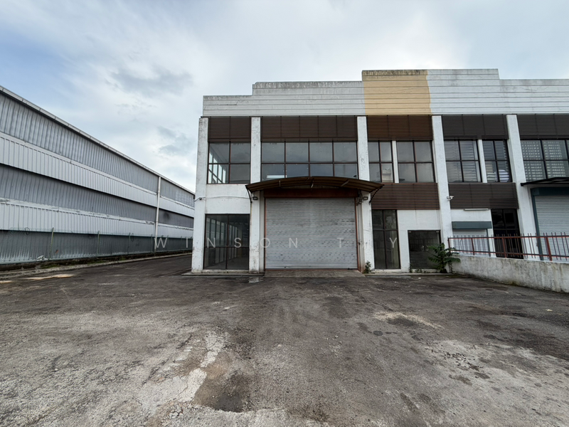 Untuk Disewa - Bandar Mahkota Cheras @ Kawasan Perindustrian Budiman 1.5 Storey Semi-D Factory
