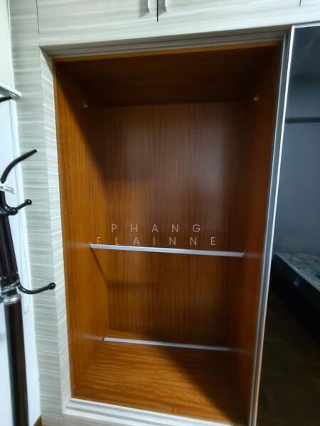 Untuk Disewa - Molek Pine 1