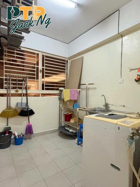 For Rent - Sea View Tower