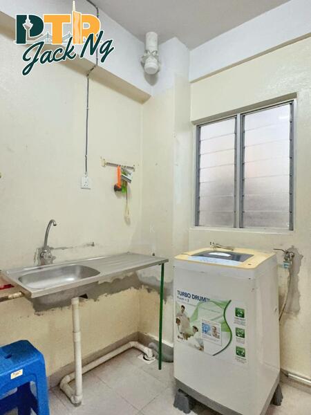 For Rent - Sea View Tower