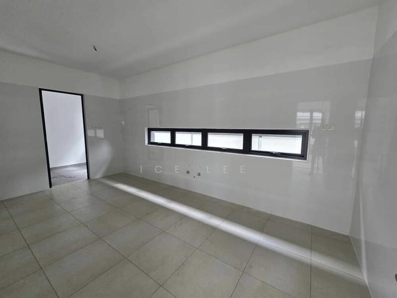 For Sale - Bungalow at Bandar Rimbayu