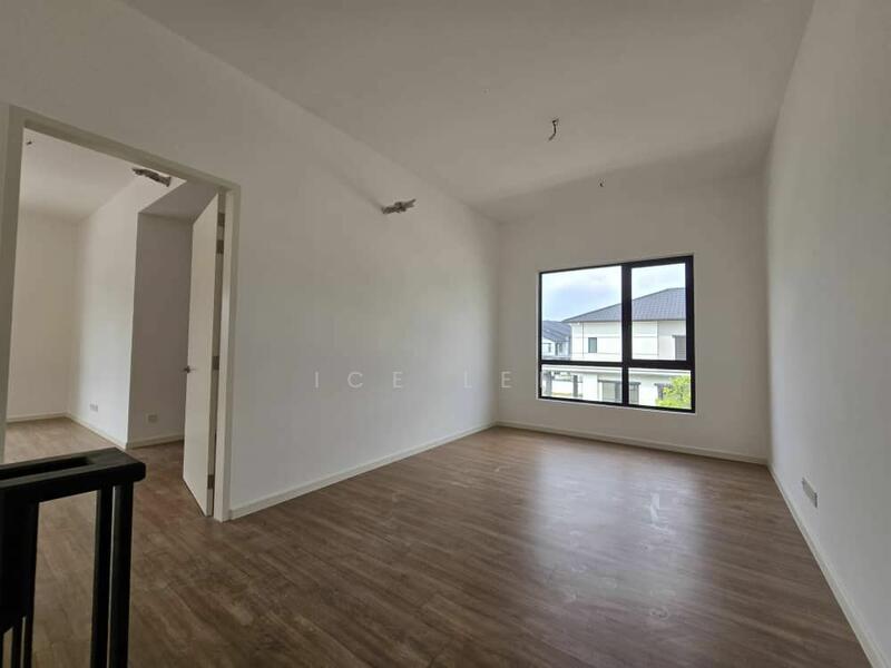 For Sale - Bungalow at Bandar Rimbayu