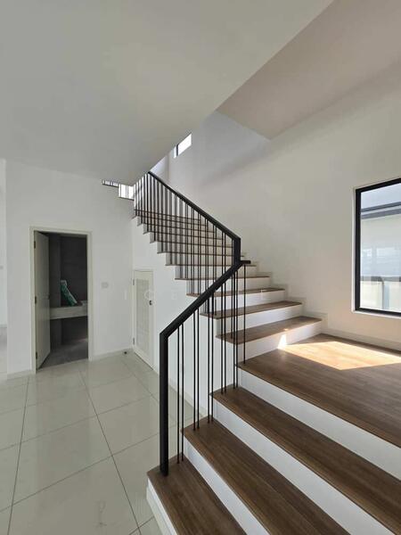 For Sale - Bungalow at Bandar Rimbayu