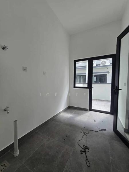 For Sale - Bungalow at Bandar Rimbayu