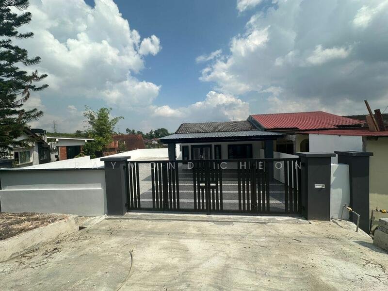 Untuk Dijual - Jalan Perak @ Taman Sri Skudai Single Storey Semi Detached For Sale