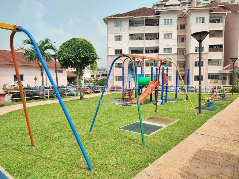 For Sale - Desa Saujana