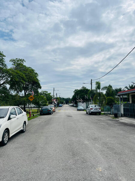 Untuk Dijual - Desa Bukit Nilam