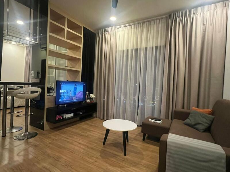 For Rent - Landmark Residence