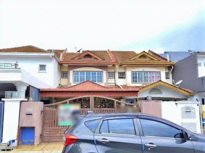 For Sale - 2-storey Terrace House at Bandar Bukit Tinggi 2
