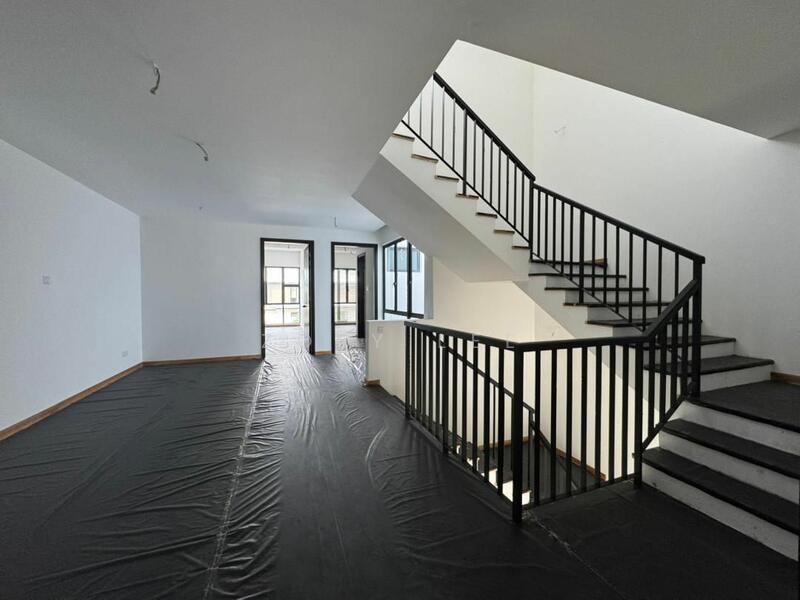 Untuk Dijual - 3-storey Terraced House at Senibong Cove