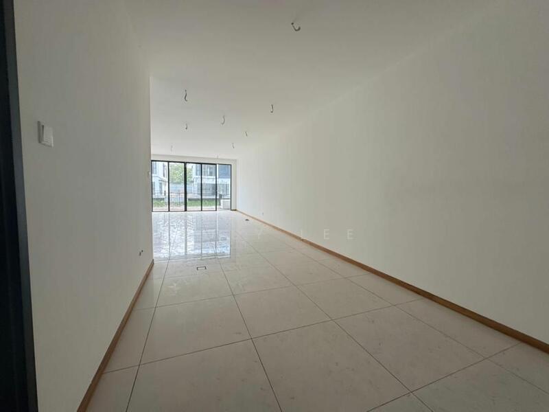 Untuk Dijual - 3-storey Terraced House at Senibong Cove