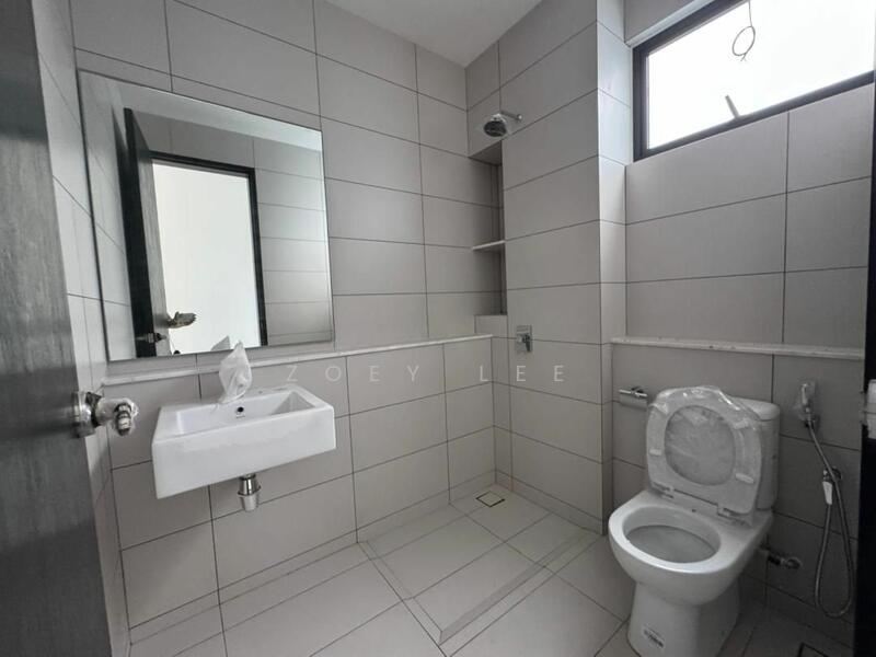 Untuk Dijual - 3-storey Terraced House at Senibong Cove