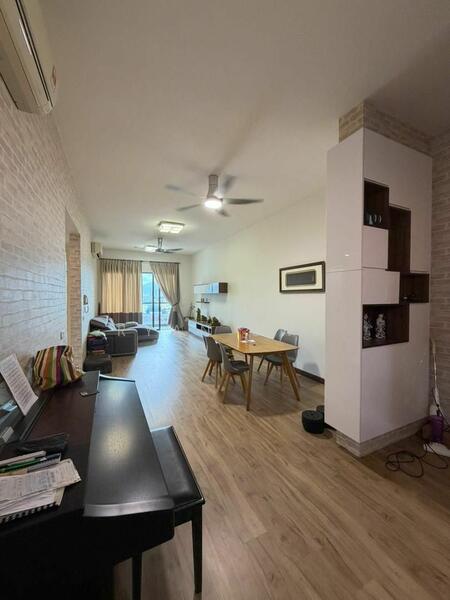 For Sale - Dua Menjalara