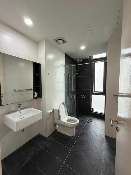 For Sale - Dua Menjalara