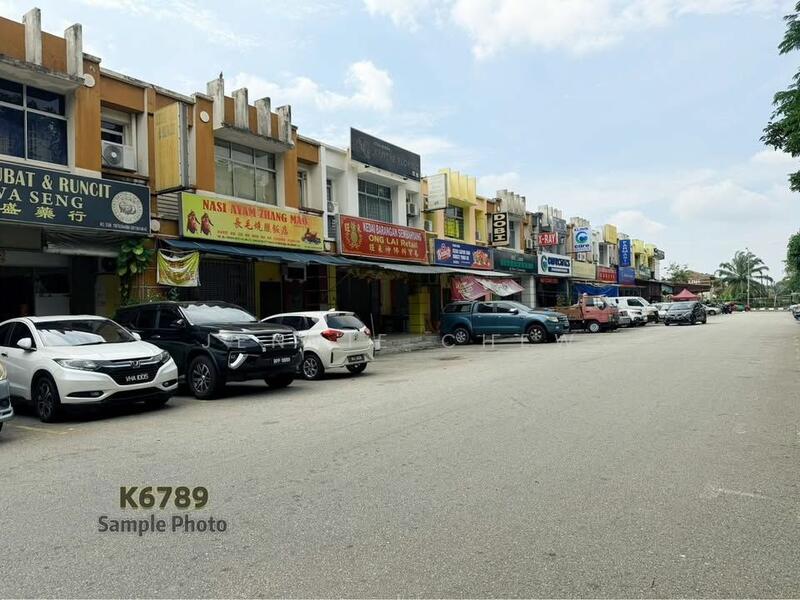 For Sale - Shop at Bandar Bukit Tinggi 2