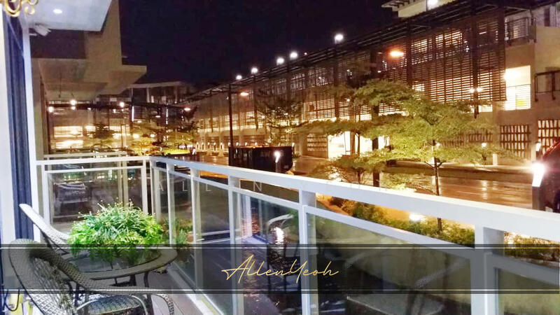 Untuk Dijual - The LIGHT COLLECTION I