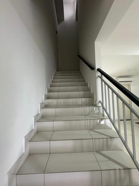 Untuk Disewa - Eco Summer