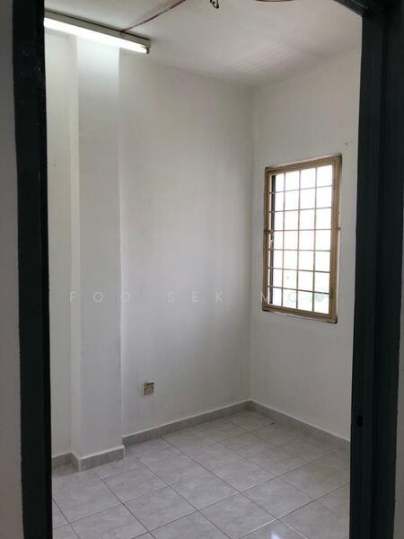 Untuk Disewa - Teratai Mewah Apartment Block 15,17,19,21