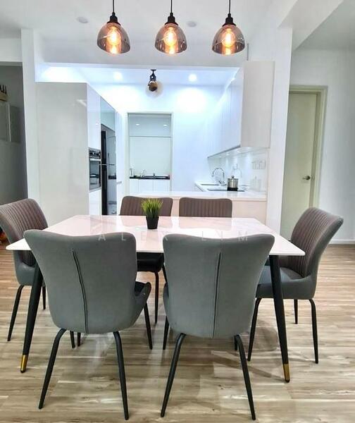 Untuk Disewa - The LIGHT COLLECTION I