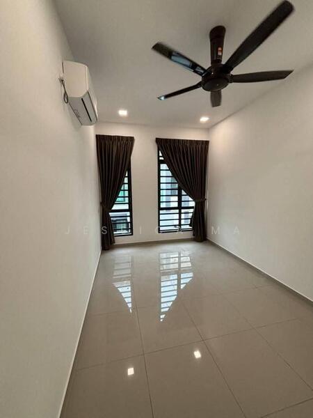 For Rent - Austin Duta