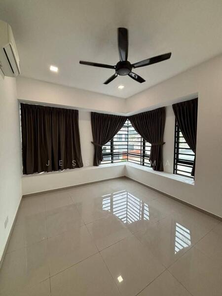 For Rent - Austin Duta