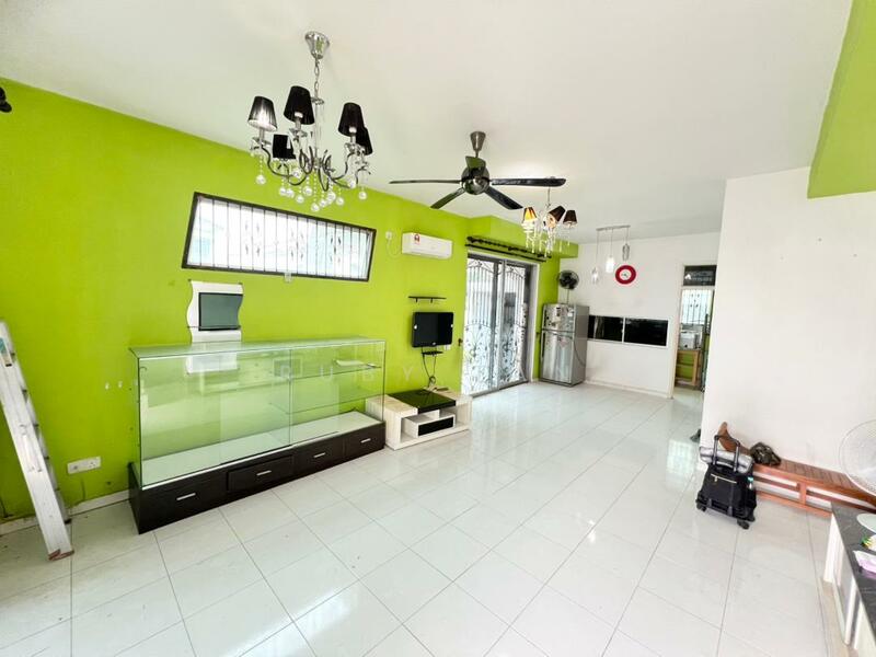 Untuk Dijual - Setia Tropika