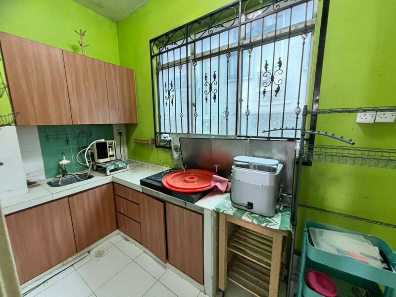 Untuk Dijual - Setia Tropika