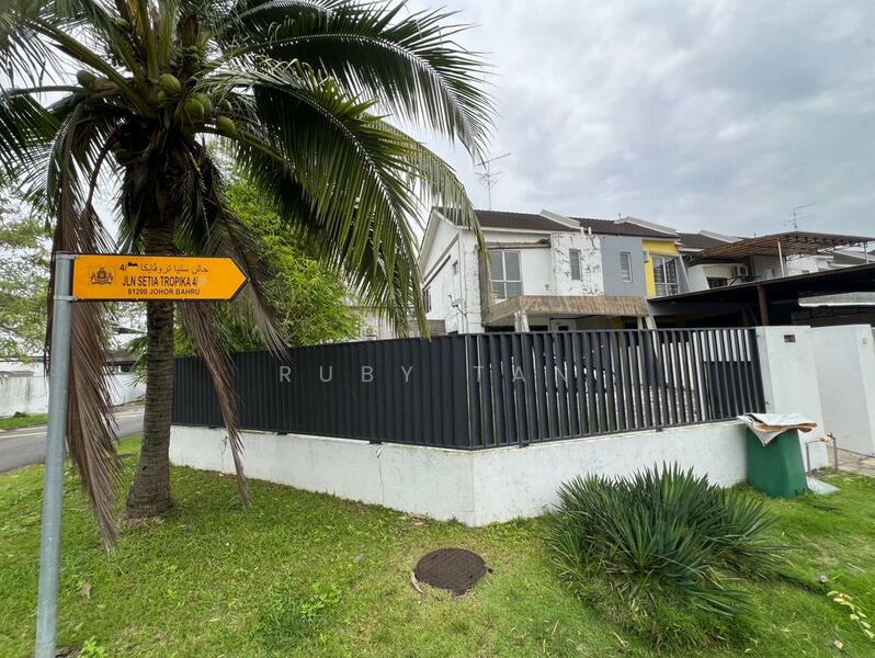 Untuk Dijual - Setia Tropika