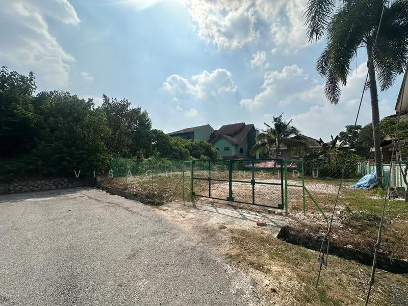 Bungalow Land for Sale in Bandar Country Homes (Rawang) - Visaghan Naidu - Exterior - PropertyGuru.com.my