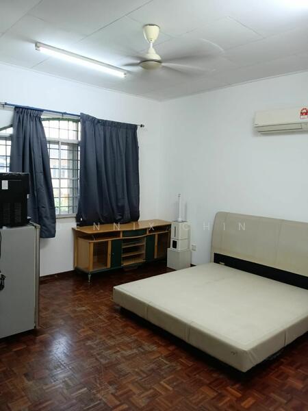 For Rent - 2-storey Terrace House at Taman Dagang